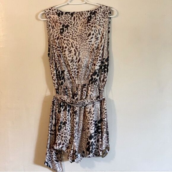 Steve Madden Romper Cheetah Print Stretch w/ Belt Animal Print Medium Gorgeous - Picture 2 of 7